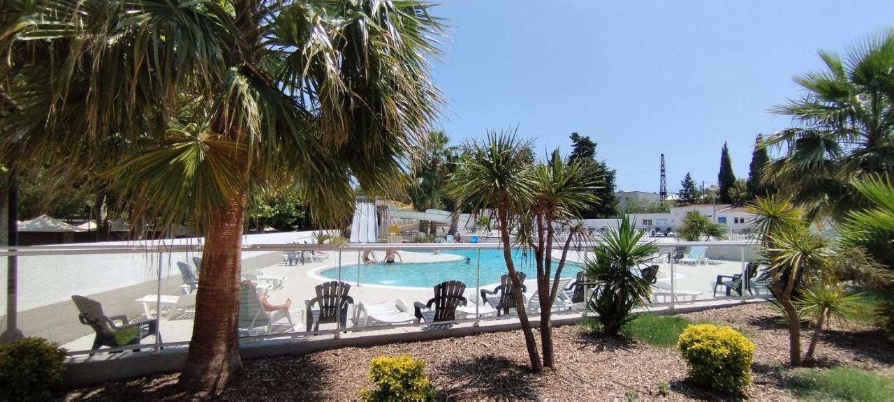 Camping Parc Des 7 Fonts Hotell Agde Eksteriør bilde